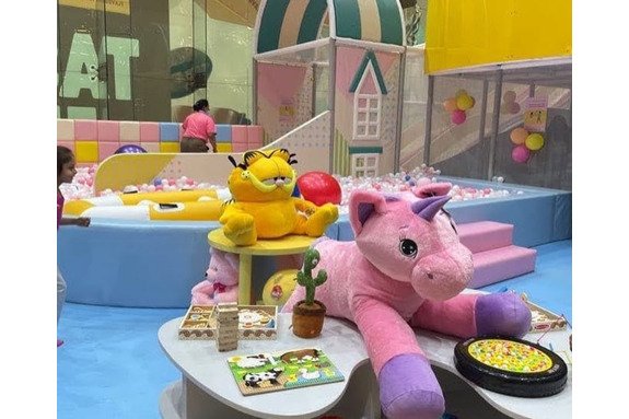 Play ‘N’ Learn Store Gallery Image